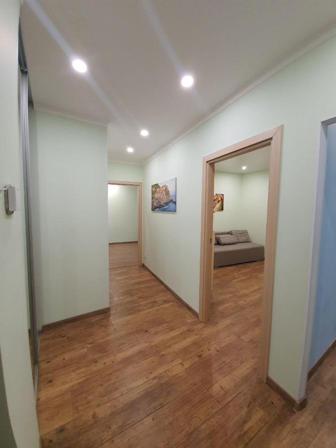 Avalon На Чорновола Appartamento Leopoli Esterno foto